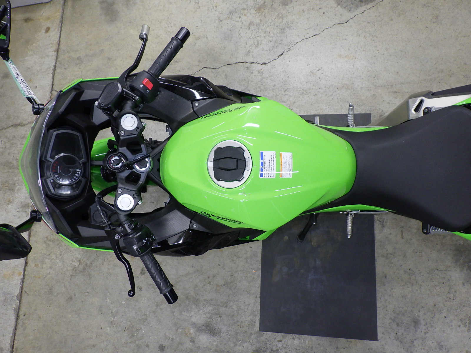 Buy bike Kawasaki Ninja400-2 2023 ôîòî 3