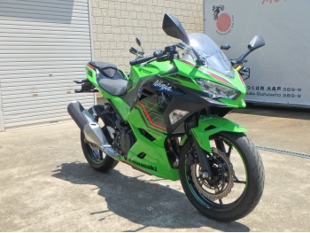 Buy  #7987  Bike Kawasaki Ninja400-2