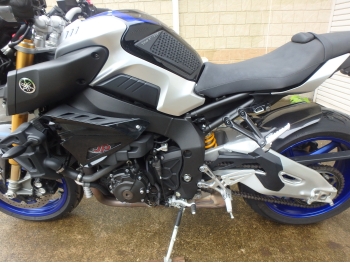 �������� �� ������ �������� Yamaha MT-10SP 2017 ���� 10