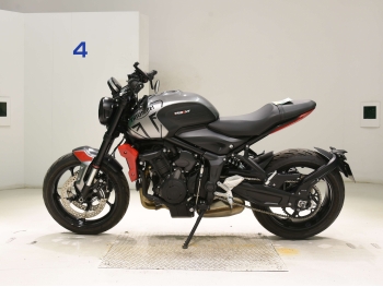 �������� �� ������ �������� Triumph Trident 660 2024 ���� 1