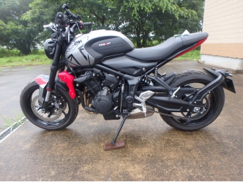 �������� �� ������ �������� Triumph Trident 660 2024 ���� 13