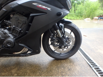 �������� �� ������ �������� Honda CBR650R 2023 ���� 14