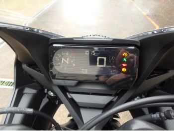 �������� �� ������ �������� Honda CBR650R 2023 ���� 15