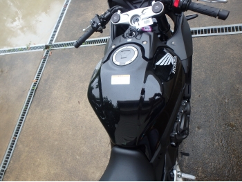 �������� �� ������ �������� Honda CBR650R 2023 ���� 17