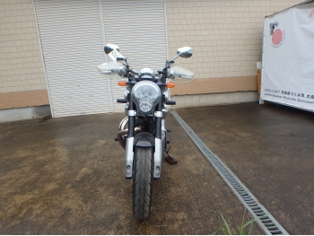�������� �� ������ �������� Yamaha MT-01 2005 ���� 7