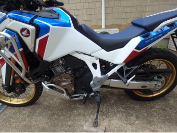 �������� �� ������ �������� Honda CRF1100L AfricaTwin Adventure Sports DCT 2020 ���� 10