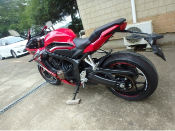 �������� �� ������ �������� Honda CBR650R 2022 ���� 6