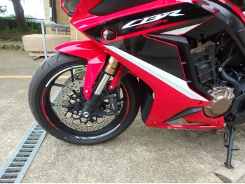 �������� �� ������ �������� Honda CBR650R 2022 ���� 9