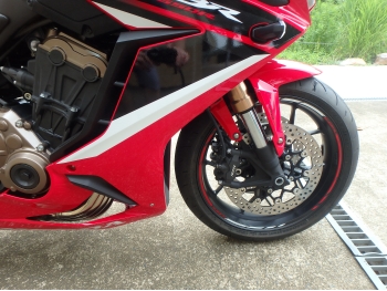 �������� �� ������ �������� Honda CBR650R 2022 ���� 14