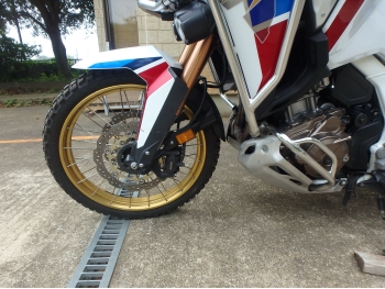 �������� �� ������ �������� Honda CRF1100L AfricaTwin DCT 2020 ���� 9