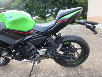 �������� �� ������ �������� Kawasaki Ninja650A 2022 ���� 16