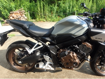 �������� �� ������ �������� Honda CB650R-2E 2024 ���� 13