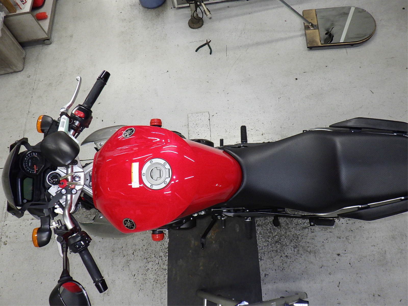 Buy bike Yamaha XJ6N 2011 ôîòî 3