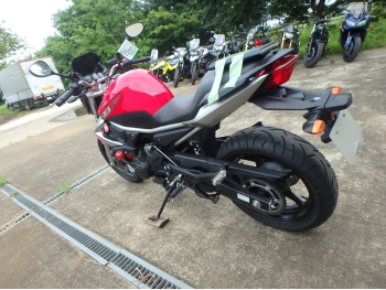 �������� �� ������ �������� Yamaha XJ6N 2011 ���� 12