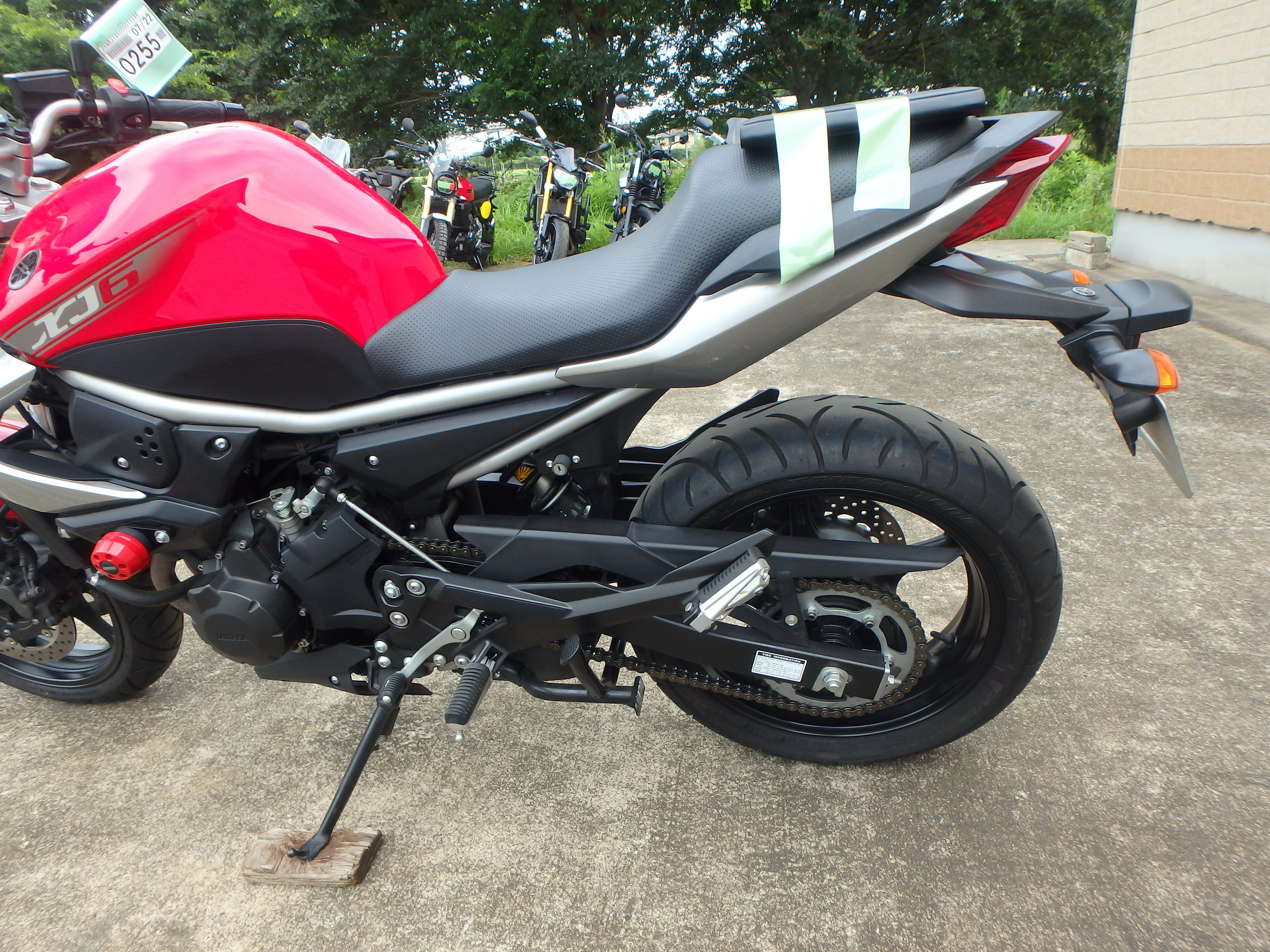 Buy bike Yamaha XJ6N 2011 ôîòî 17