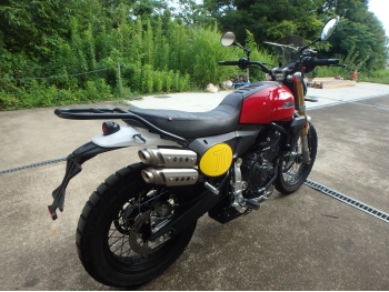 �������� �� ������ ��������  Fantic CABALLERO Scrambler700 2023 ���� 4