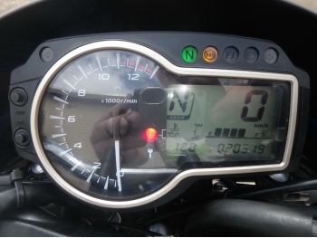 �������� �� ������ �������� Suzuki GSR 750 ABS 2013 ���� 21