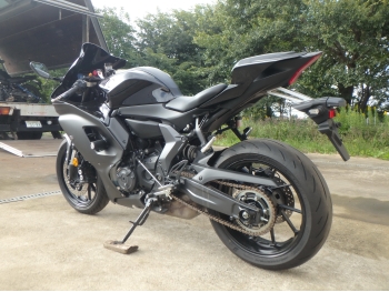�������� �� ������ �������� Yamaha YZF-R7 2024 ���� 11