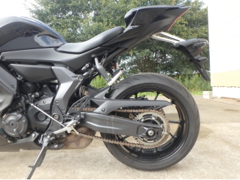 �������� �� ������ �������� Yamaha YZF-R7 2024 ���� 16