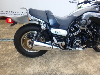Çàêàçàòü èç ßïîíèè ìîòîöèêë Yamaha V-Max VMX1200 2001 ôîòî 17