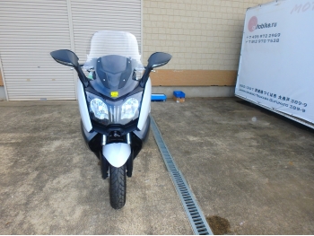 Çàêàçàòü èç ßïîíèè ìîòîöèêë BMW C650GT 2016 ôîòî 6