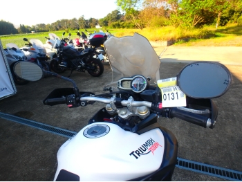 Çàêàçàòü èç ßïîíèè ìîòîöèêë Triumph Tiger800 2013 ôîòî 21