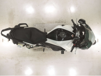 Çàêàçàòü èç ßïîíèè ìîòîöèêë Honda VFR1200F 2013 ôîòî 3