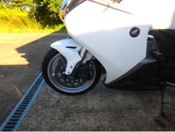 Çàêàçàòü èç ßïîíèè ìîòîöèêë Honda VFR1200F 2013 ôîòî 14