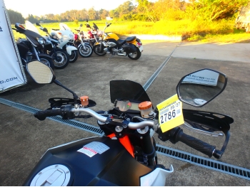 Çàêàçàòü èç ßïîíèè ìîòîöèêë KTM 990 Super Duke R 2009 ôîòî 21