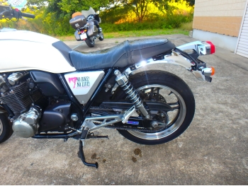 Çàêàçàòü èç ßïîíèè ìîòîöèêë Honda CB1100A 2011 ôîòî 16