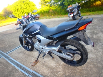 Çàêàçàòü èç ßïîíèè ìîòîöèêë Yamaha YBR250 2010 ôîòî 11