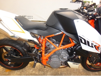 Çàêàçàòü èç ßïîíèè ìîòîöèêë KTM 990 Super Duke R 2009 ôîòî 18