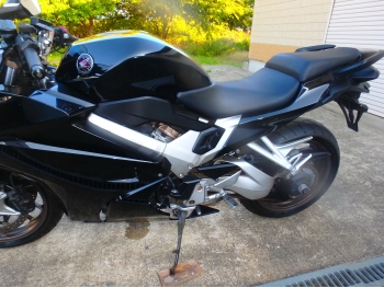 �������� �� ������ �������� Honda VFR800F Interceptor 2016 ���� 15