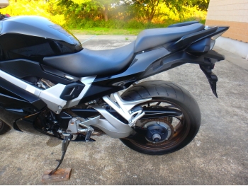 �������� �� ������ �������� Honda VFR800F Interceptor 2016 ���� 16