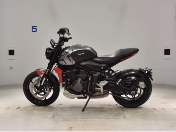Çàêàçàòü èç ßïîíèè ìîòîöèêë Triumph Trident 660 2021 ôîòî 1