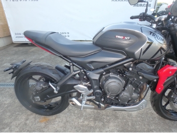 Çàêàçàòü èç ßïîíèè ìîòîöèêë Triumph Trident 660 2021 ôîòî 18