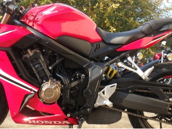 Çàêàçàòü èç ßïîíèè ìîòîöèêë Honda CBR650R 2021 ôîòî 15