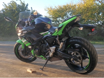 Çàêàçàòü èç ßïîíèè ìîòîöèêë Kawasaki Ninja650A 2017 ôîòî 10