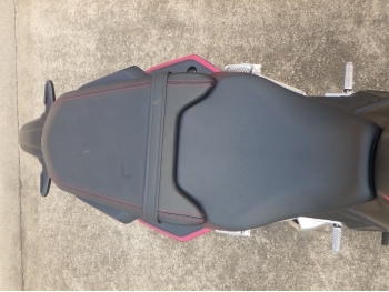 Çàêàçàòü èç ßïîíèè ìîòîöèêë Honda CBR650R 2019 ôîòî 23