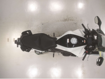 Çàêàçàòü èç ßïîíèè ìîòîöèêë Honda VFR1200F 2012 ôîòî 3