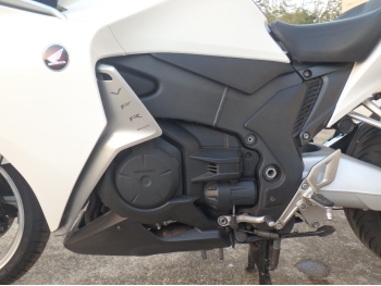 Çàêàçàòü èç ßïîíèè ìîòîöèêë Honda VFR1200F 2012 ôîòî 15