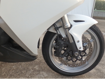 Çàêàçàòü èç ßïîíèè ìîòîöèêë Honda VFR1200F 2012 ôîòî 19