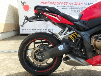 �������� �� ������ �������� Honda CBR650R 2019 ���� 17