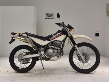 Çàêàçàòü èç ßïîíèè ìîòîöèêë Kawasaki KL250 Super Sherpa 2004 ôîòî 2