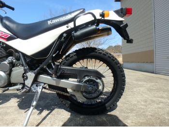 Çàêàçàòü èç ßïîíèè ìîòîöèêë Kawasaki KL250 Super Sherpa 2004 ôîòî 16