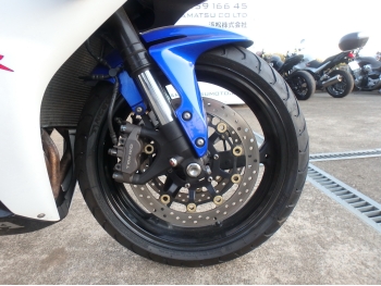 Çàêàçàòü èç ßïîíèè ìîòîöèêë Honda CBR600RR Tricolour-HRC 2011 ôîòî 19
