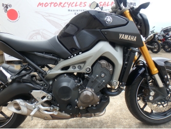     Yamaha MT-09 FZ-09 2014  18