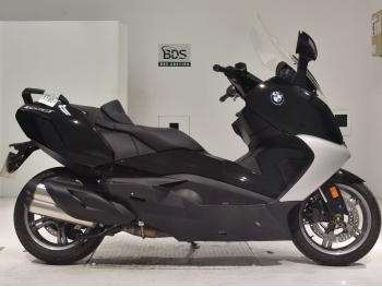 Çàêàçàòü èç ßïîíèè ìîòîöèêë BMW C650GT 2016 ôîòî 2