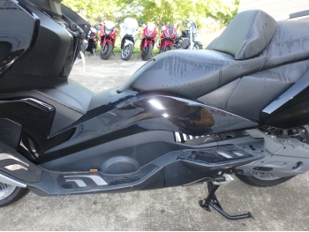 Çàêàçàòü èç ßïîíèè ìîòîöèêë BMW C650GT 2016 ôîòî 15