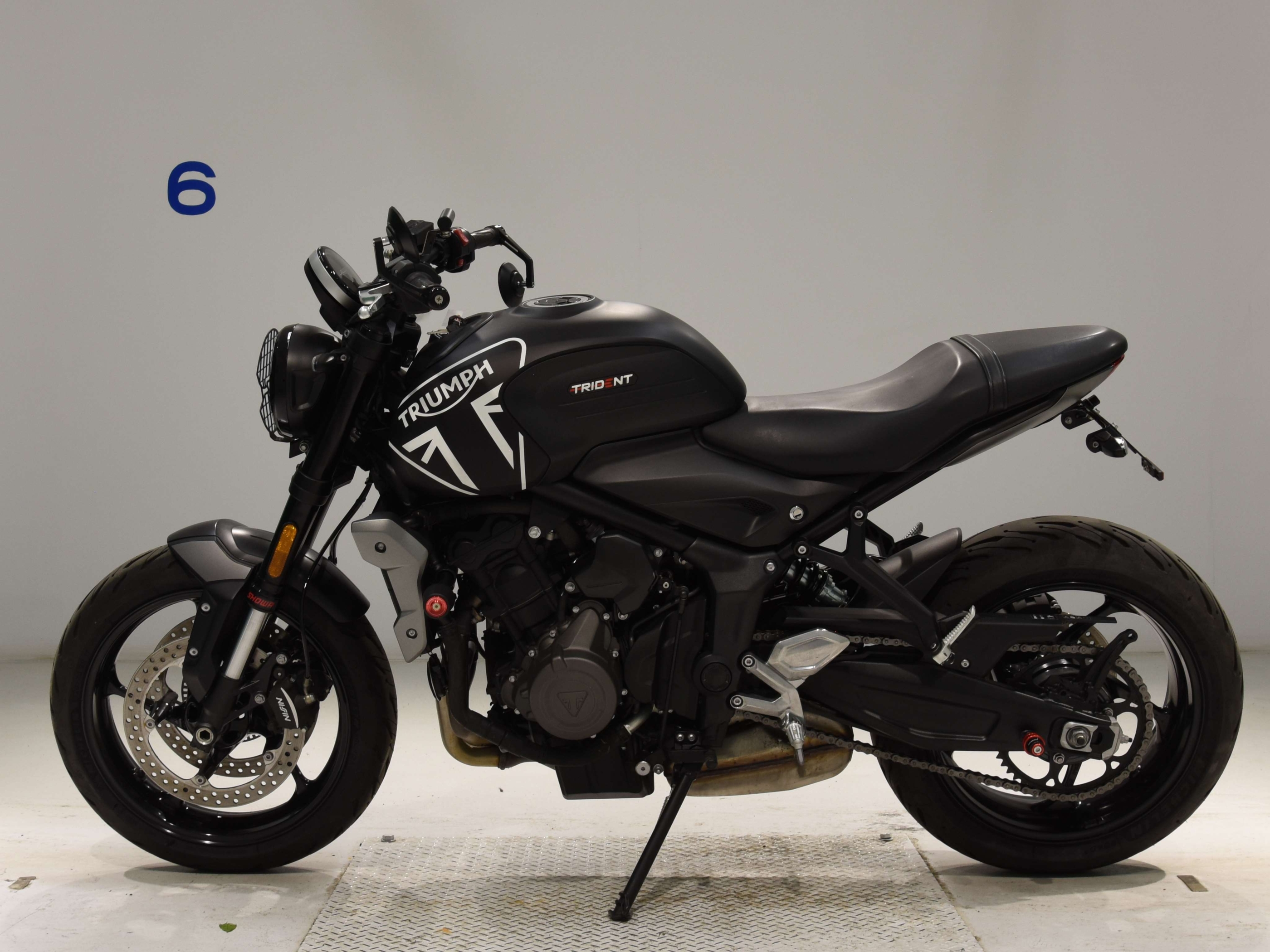 Buy bike Triumph Trident 660 2021 ôîòî 1